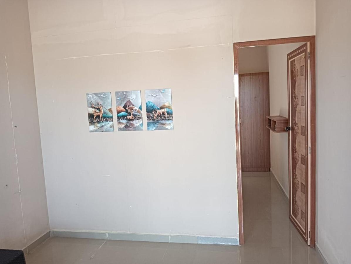 Surathi Enclave Standard Rooms Karumattampatti Extérieur photo